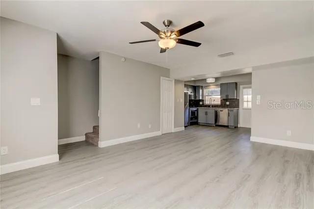 SPRING PARK TOWN HOUSES CONDO - Residential