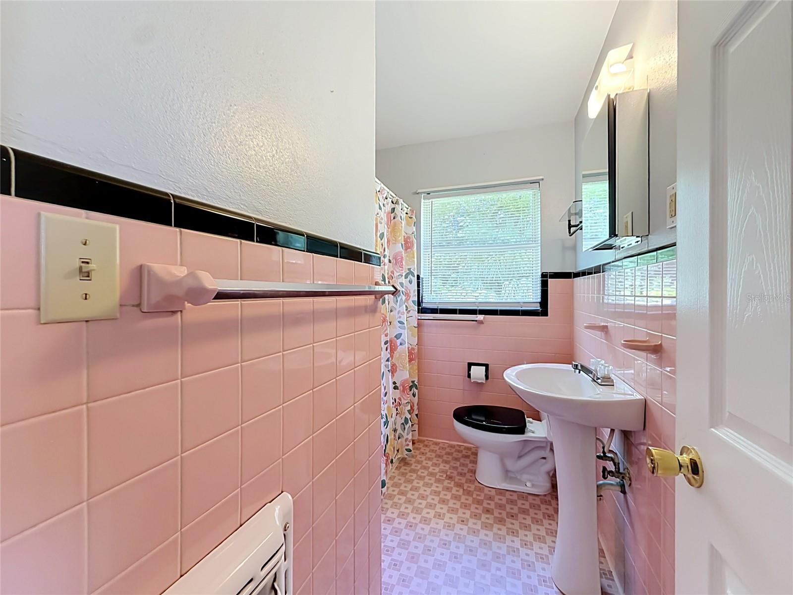 LA BELLE ADD - Residential