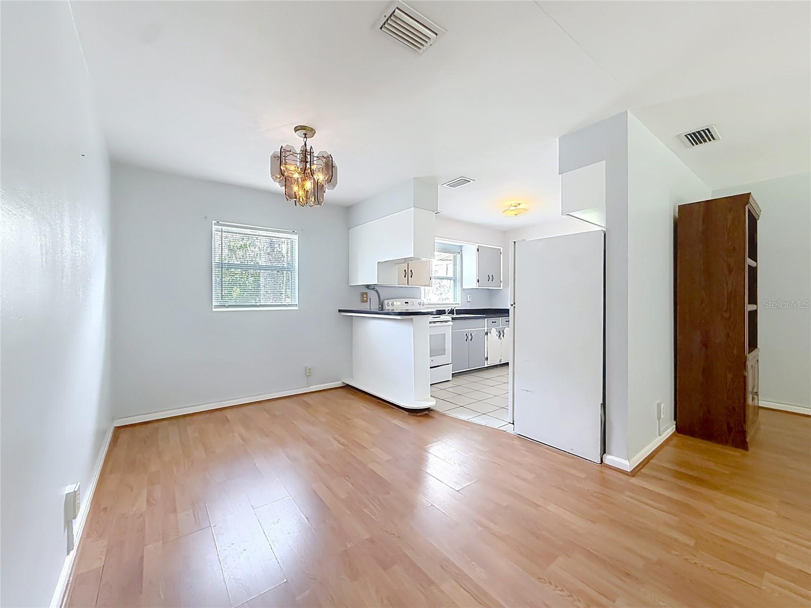 LA BELLE ADD - Residential