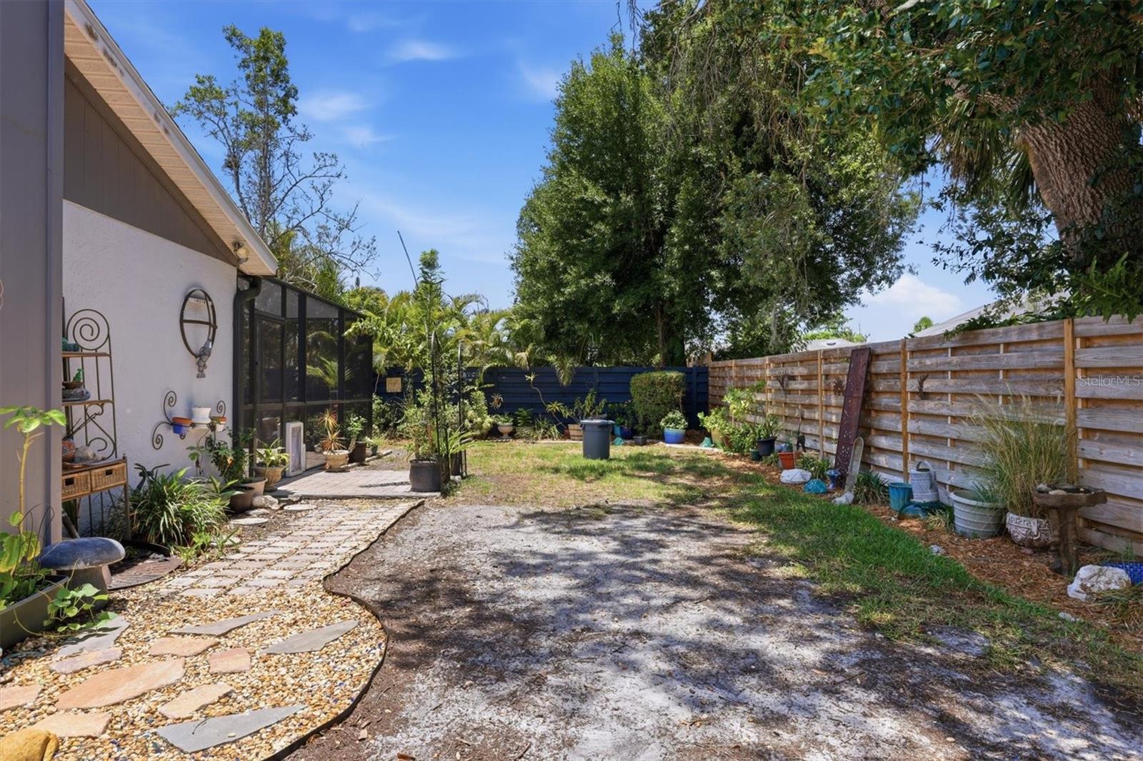GULF GATE EAST - Residential