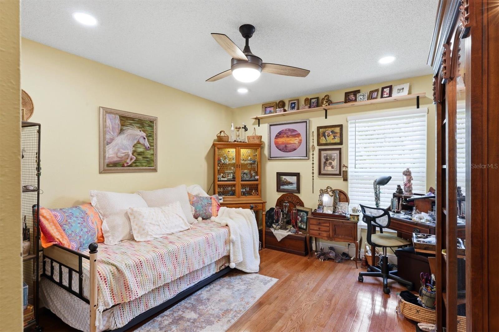 GULF GATE EAST - Residential