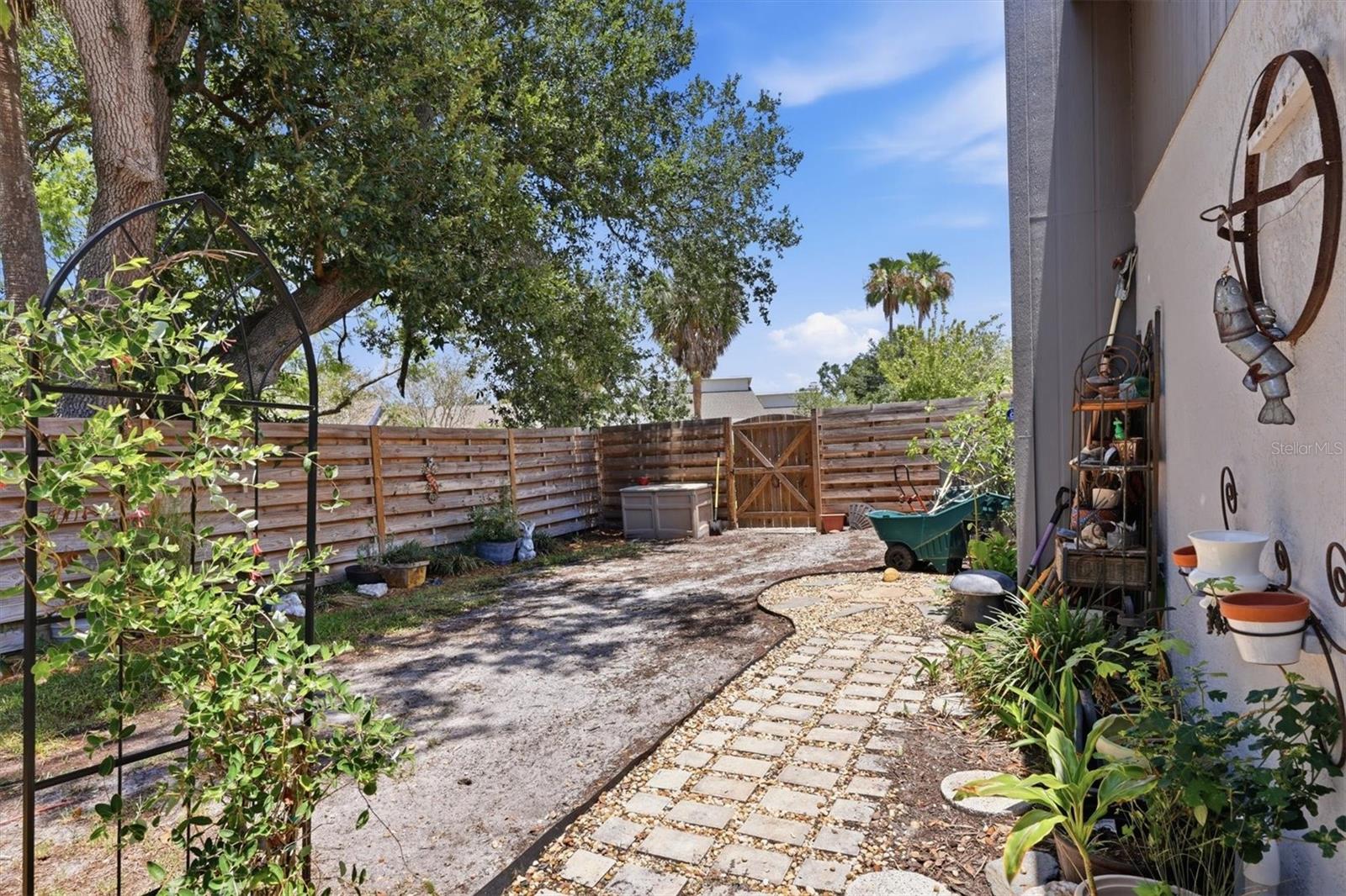 GULF GATE EAST - Residential