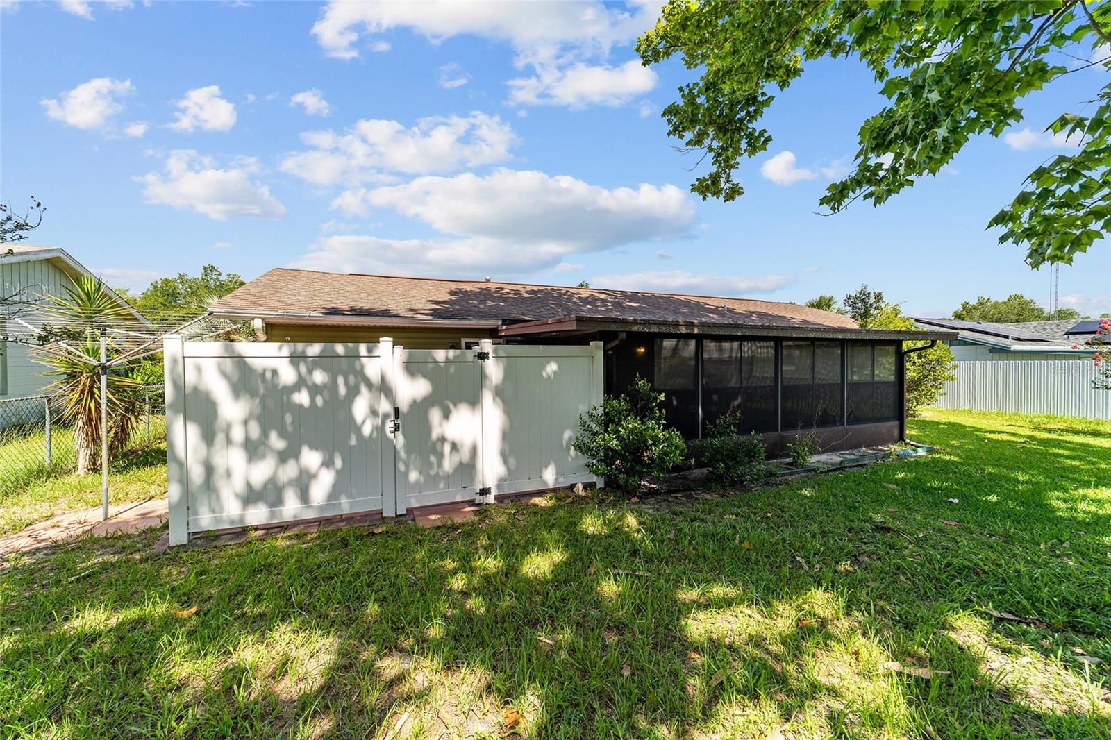 MARION OAKS UN 2 - Residential