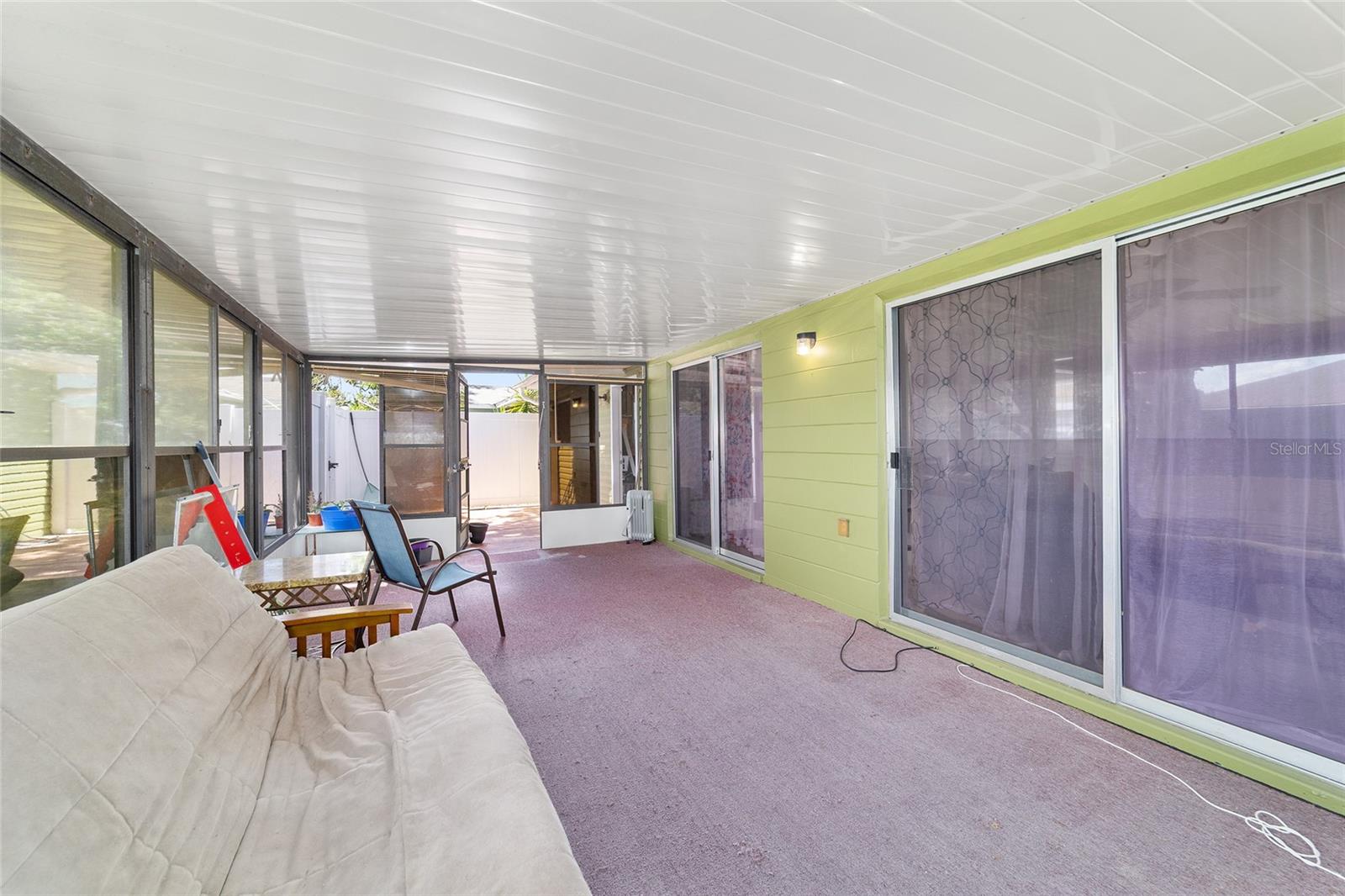 MARION OAKS UN 2 - Residential