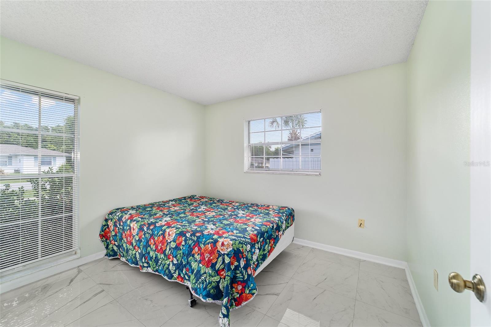 MARION OAKS UN 2 - Residential