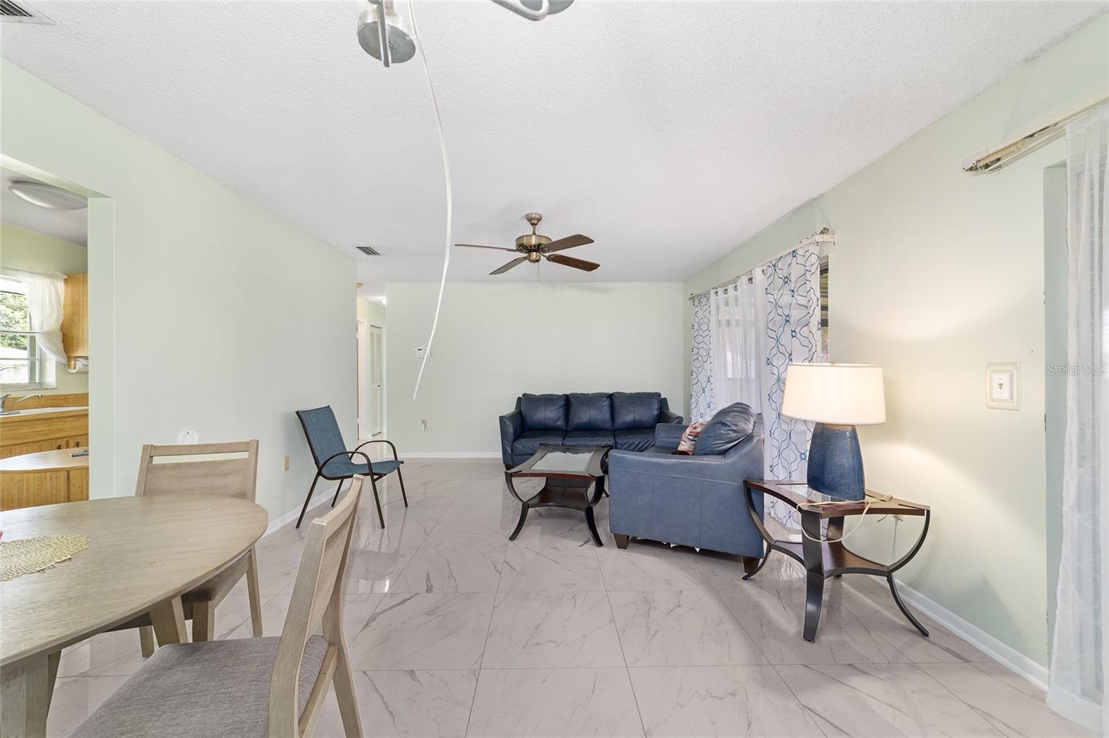 MARION OAKS UN 2 - Residential