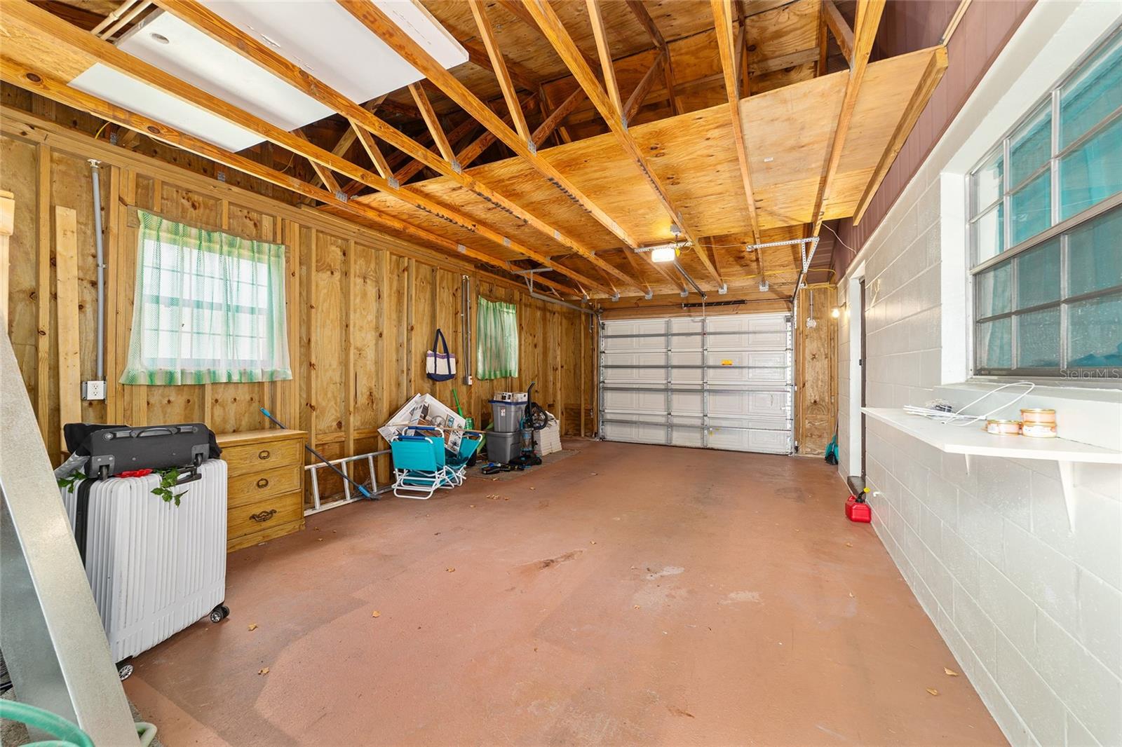 MARION OAKS UN 2 - Residential