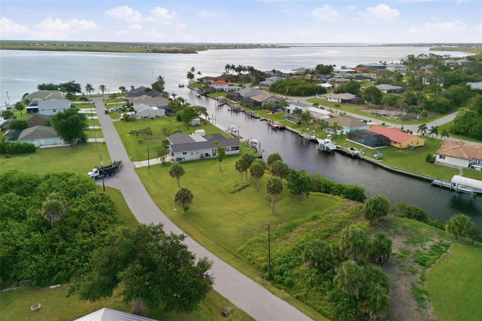PORT CHARLOTTE SEC 060 - Land