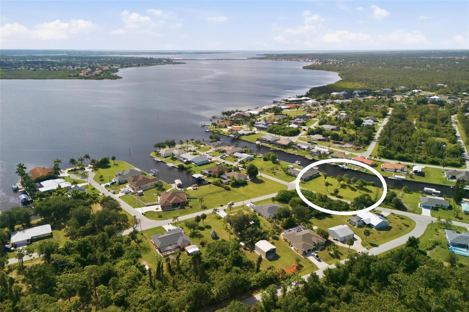 PORT CHARLOTTE SEC 060 - Land