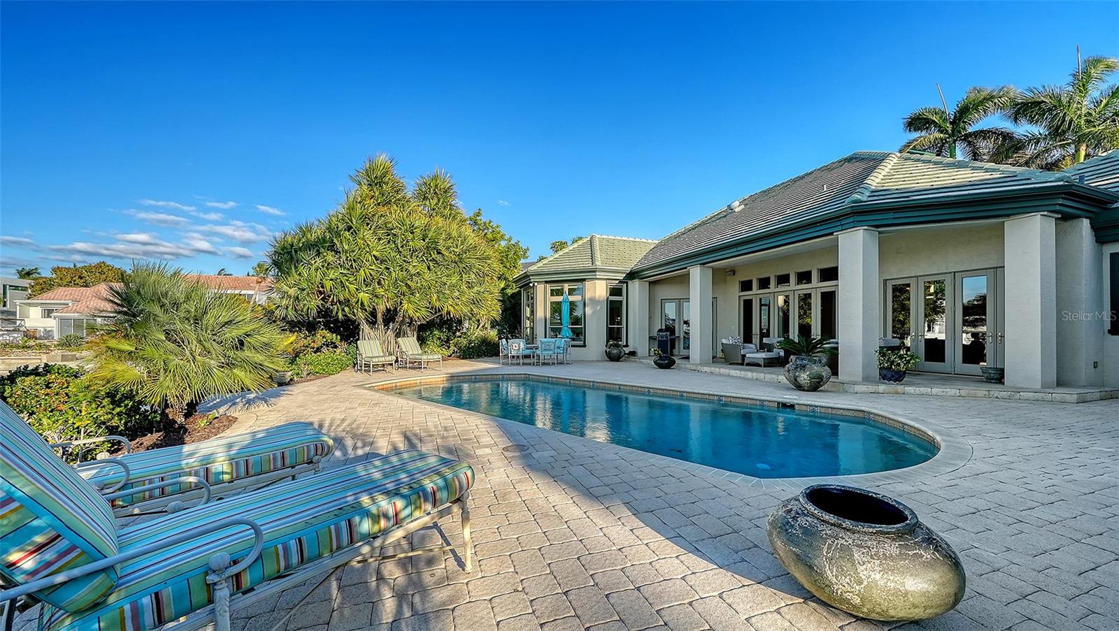 BIRD KEY - Residential