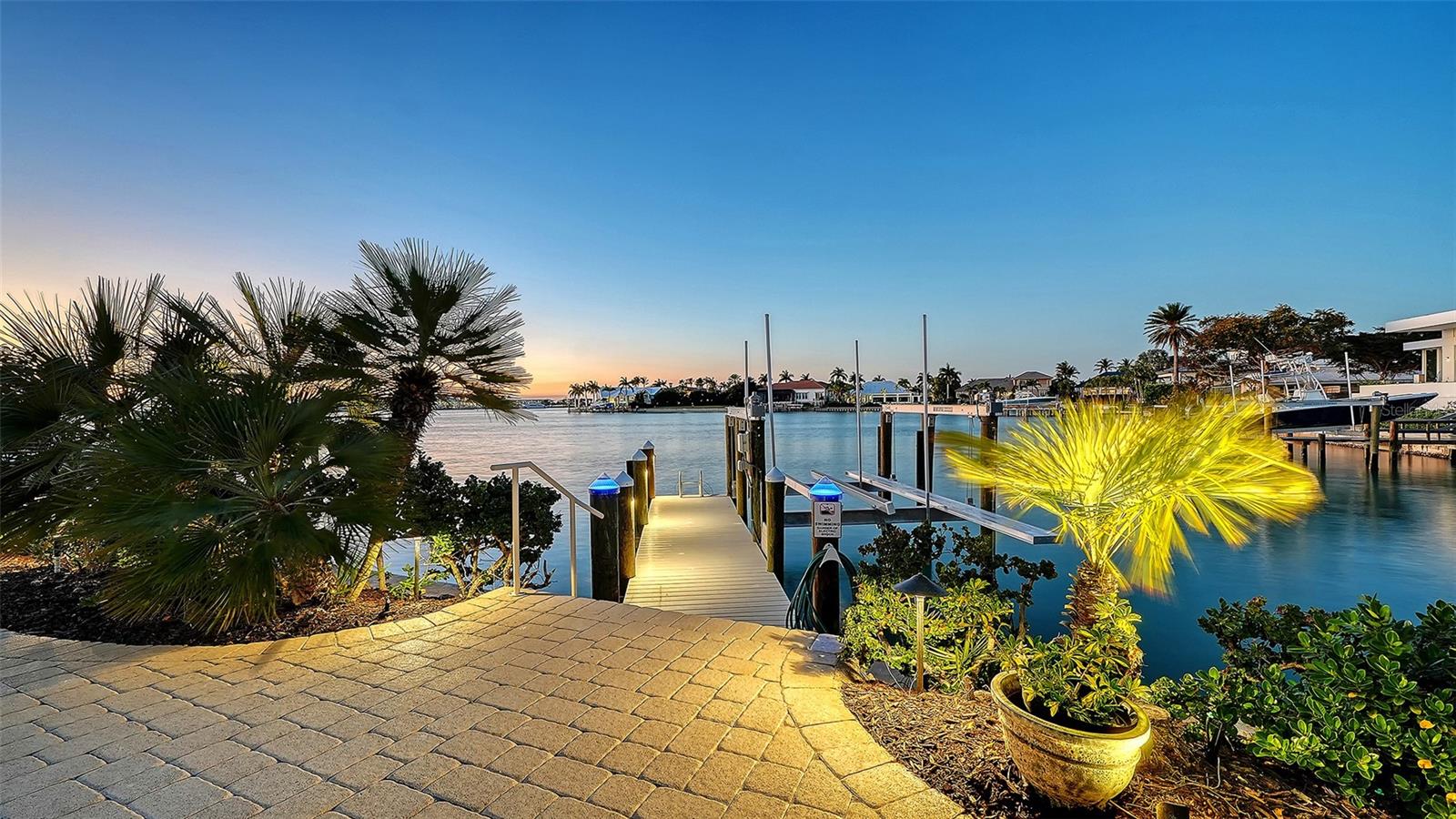 BIRD KEY - Residential