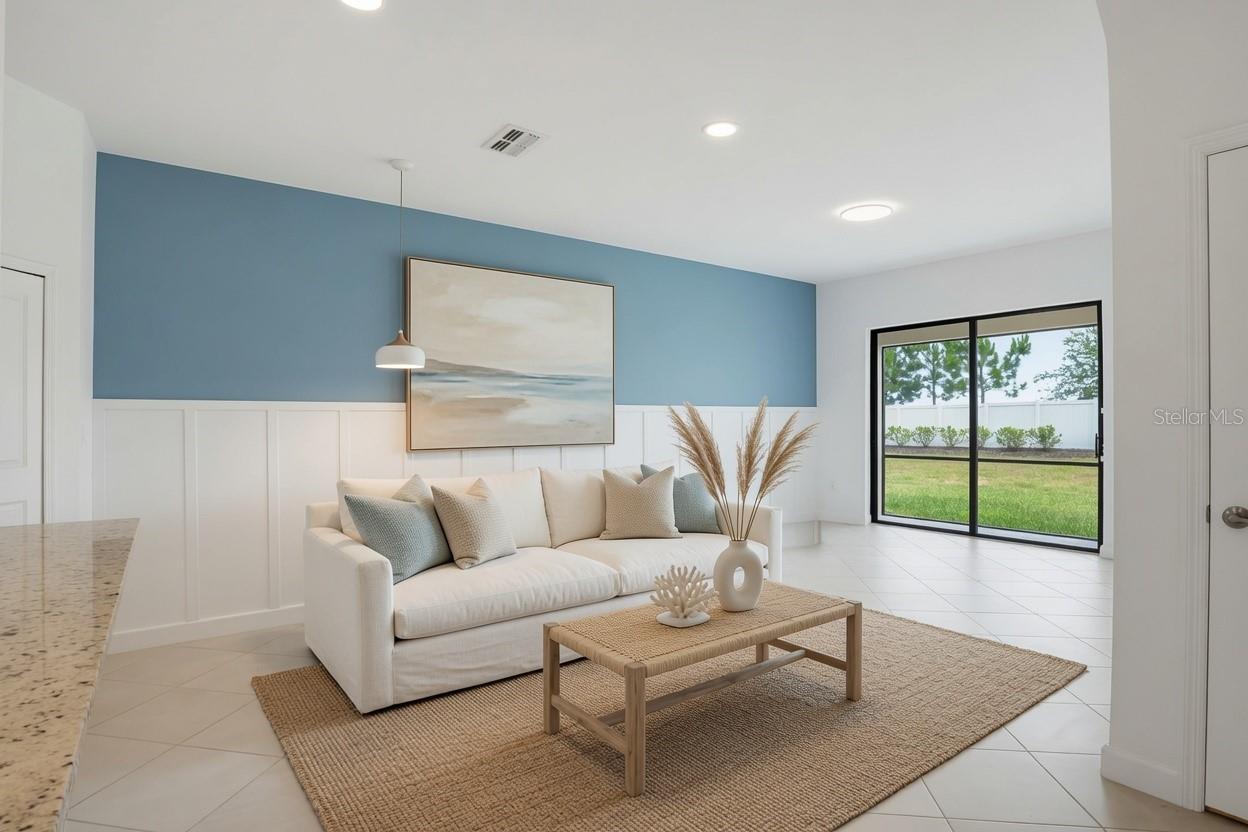 LORRAINE LAKES - Residential