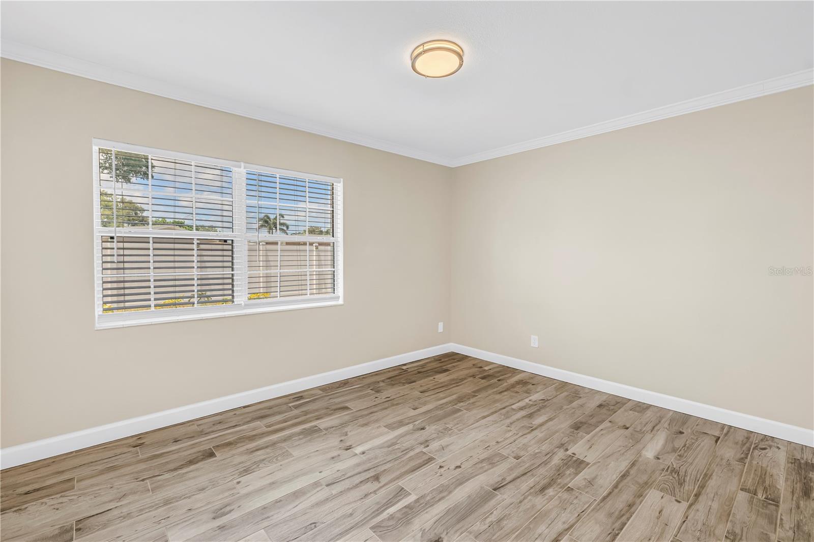 SIRMONS ESTATES - Residential