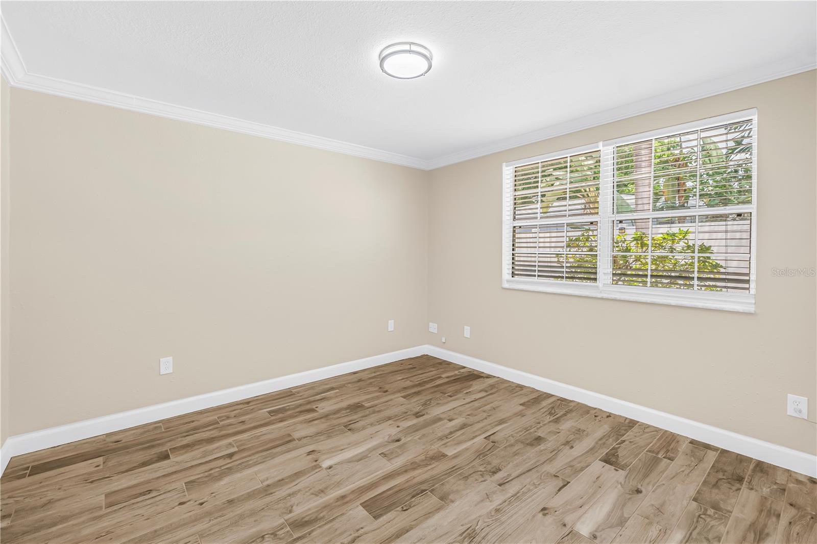 SIRMONS ESTATES - Residential