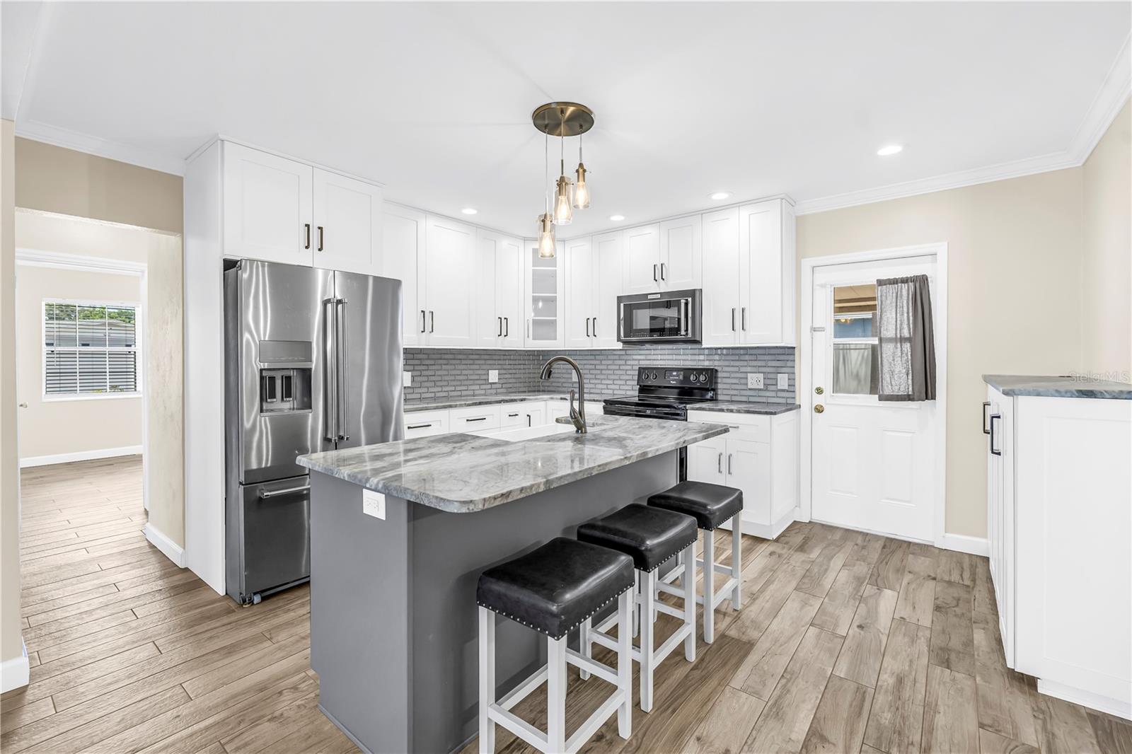 SIRMONS ESTATES - Residential