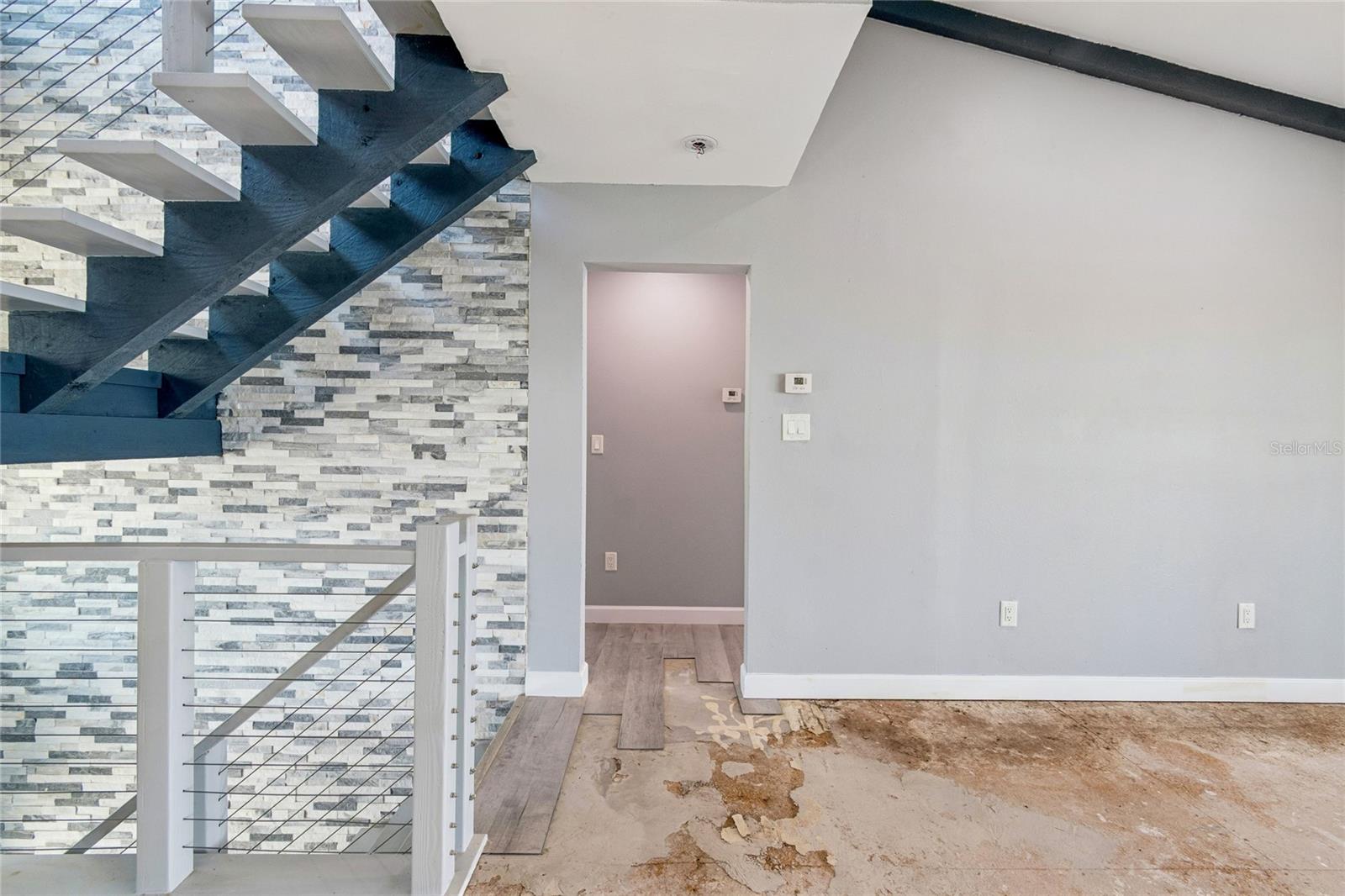 BOCA CIEGA ISLE - Residential