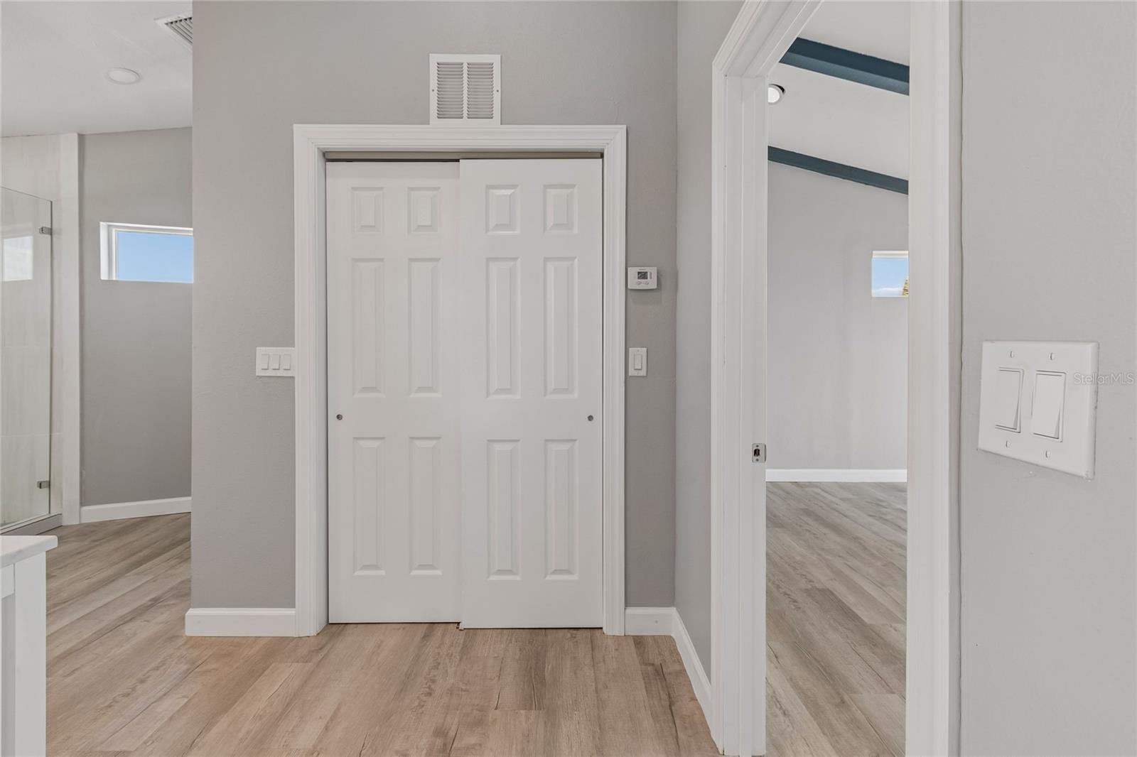 BOCA CIEGA ISLE - Residential