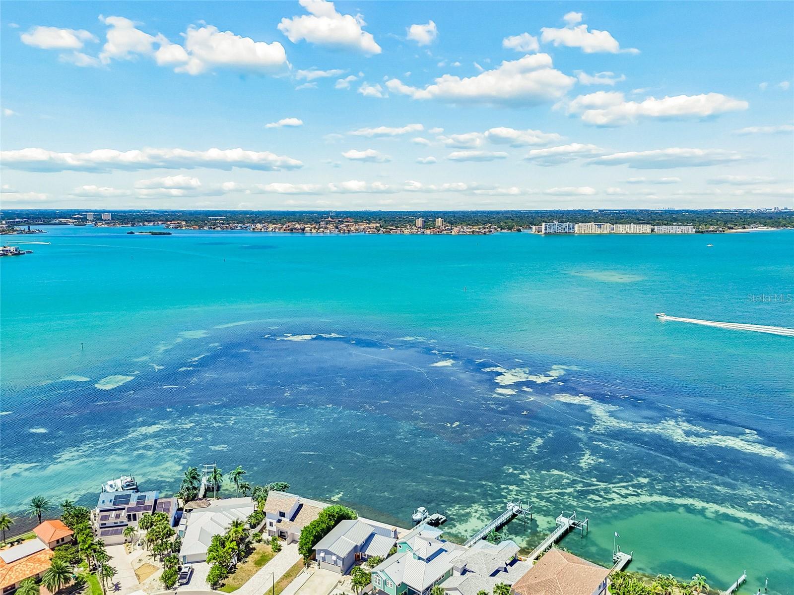 BOCA CIEGA ISLE - Residential