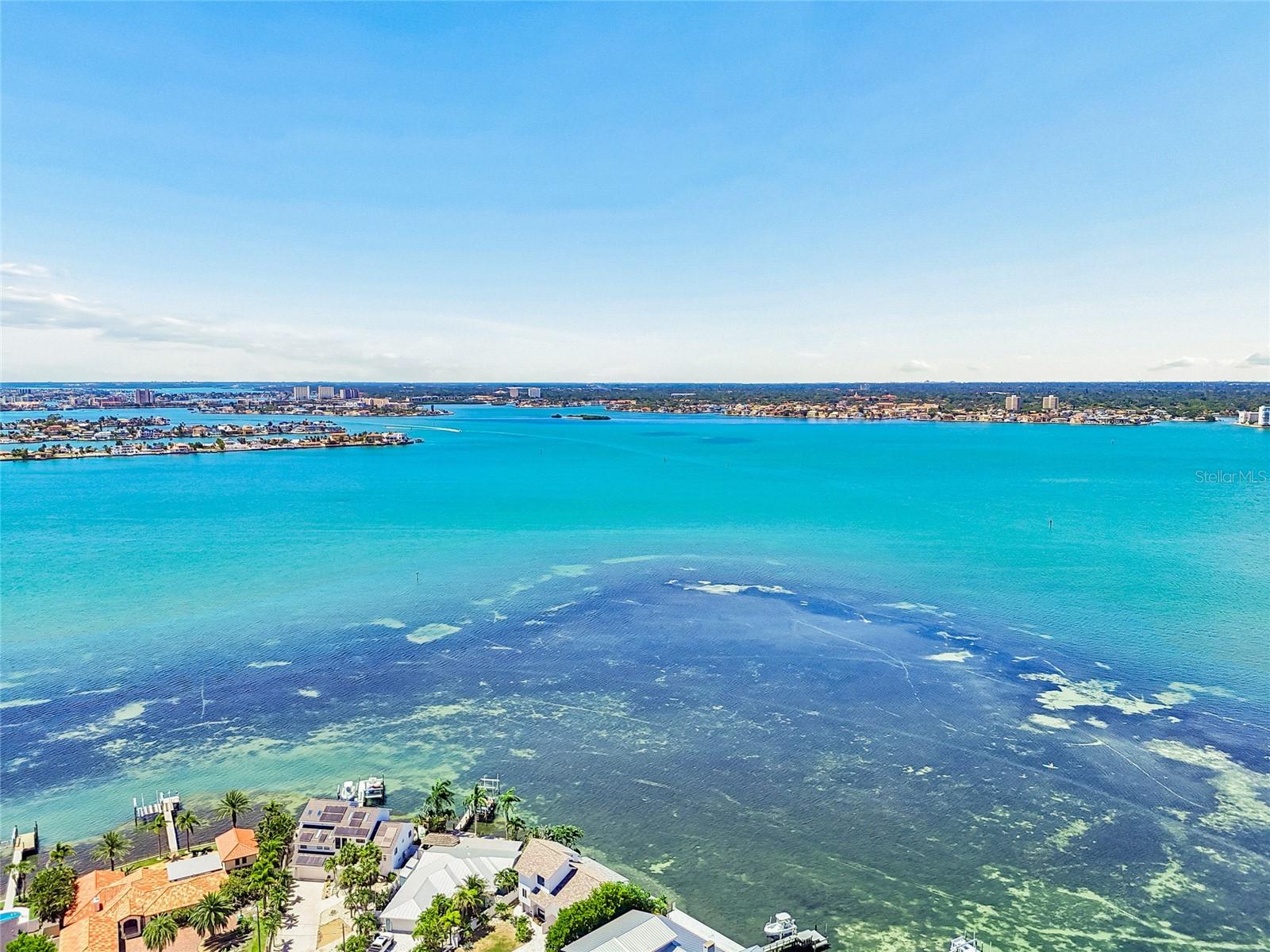 BOCA CIEGA ISLE - Residential