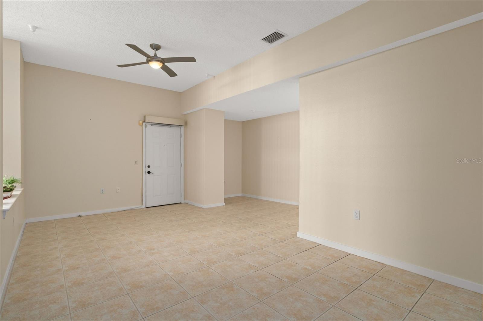 701 MIRROR LAKE CONDO - Residential