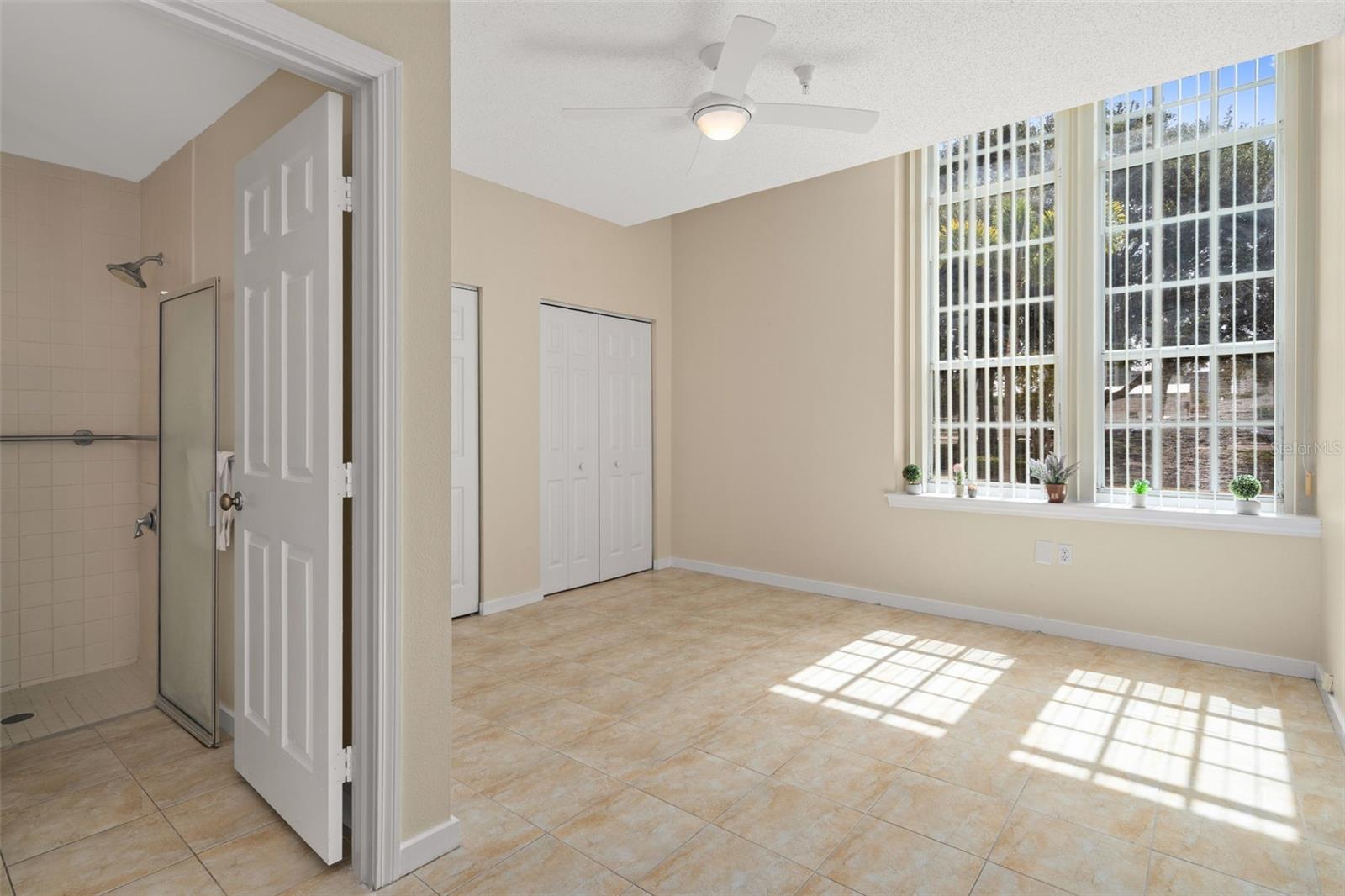 701 MIRROR LAKE CONDO - Residential