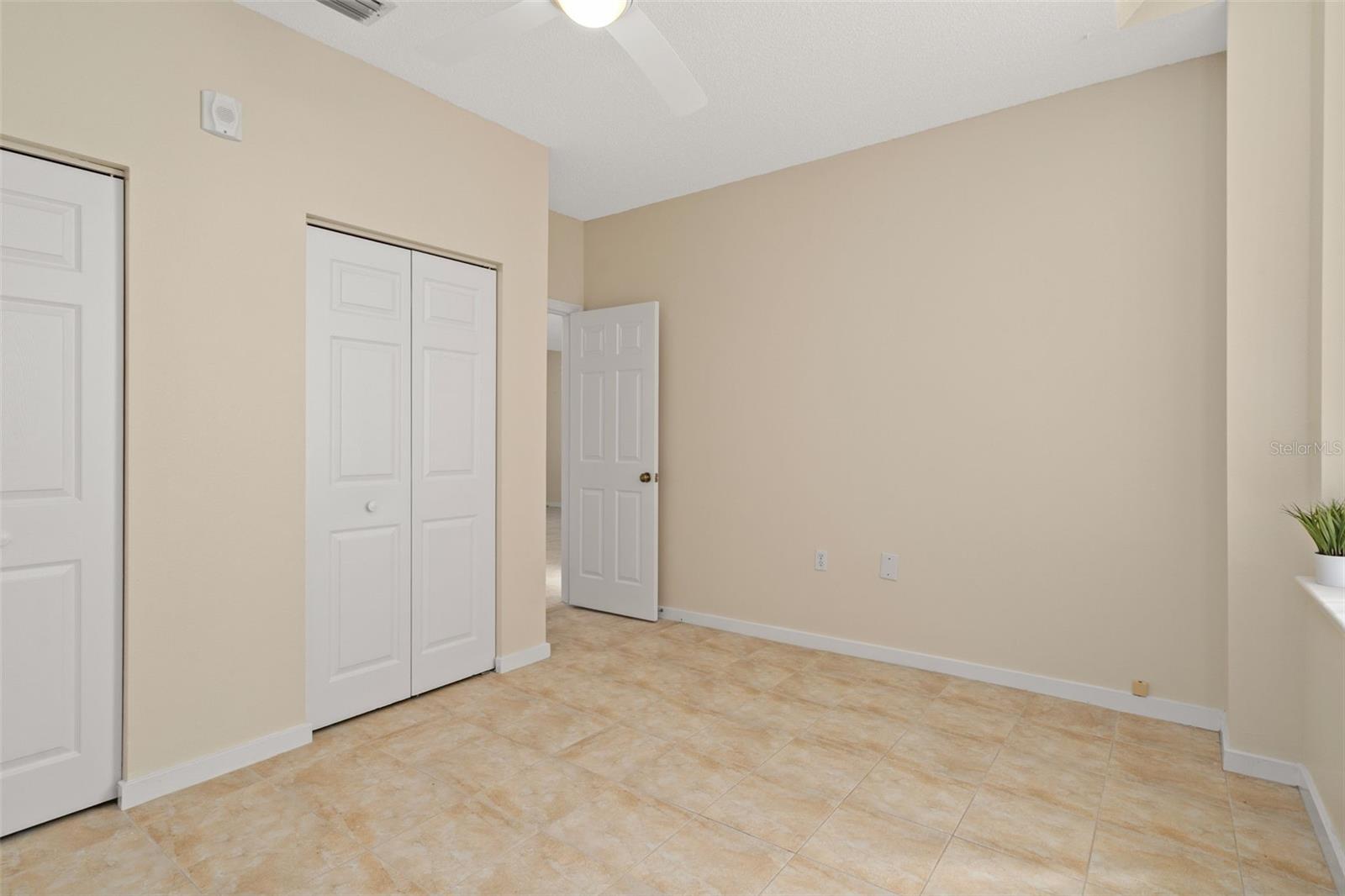 701 MIRROR LAKE CONDO - Residential