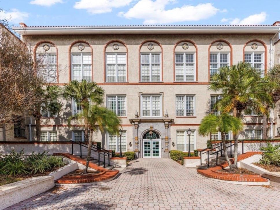 701 MIRROR LAKE CONDO - Residential