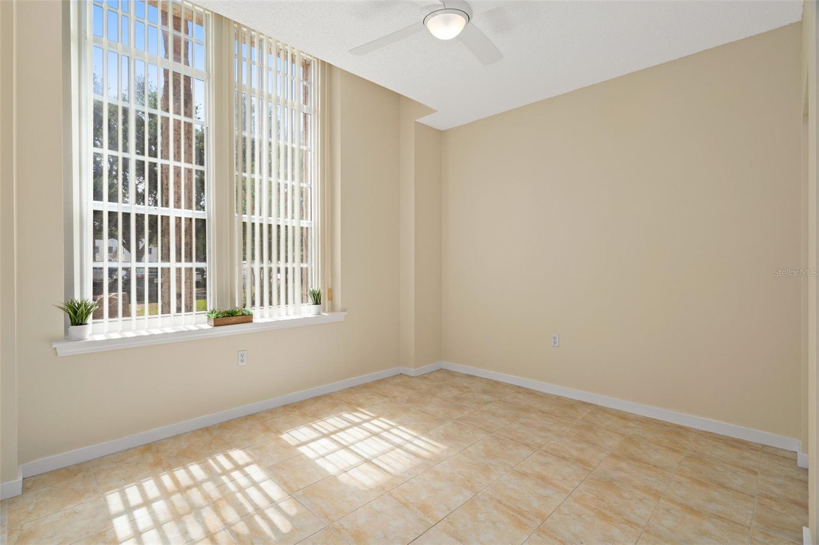 701 MIRROR LAKE CONDO - Residential