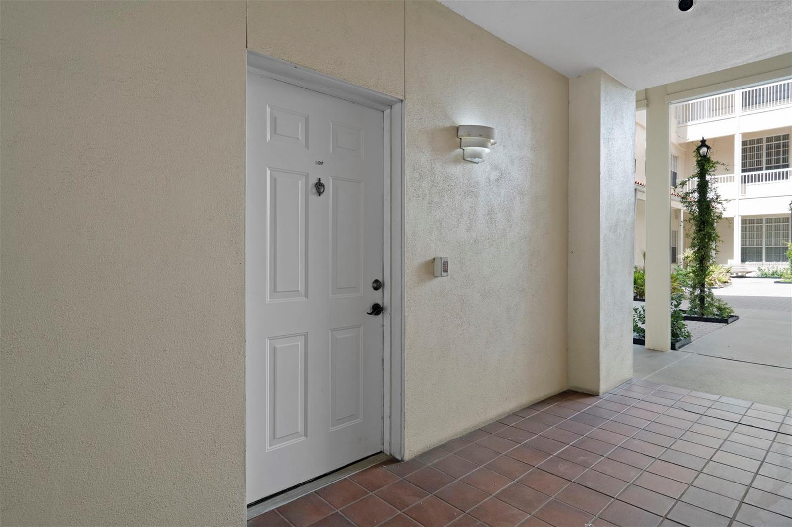 701 MIRROR LAKE CONDO - Residential