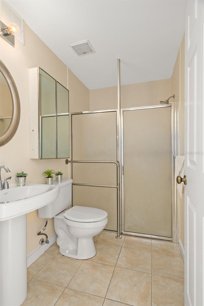 701 MIRROR LAKE CONDO - Residential