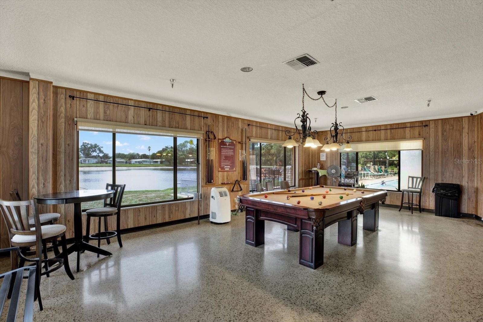 TIMBER LAKE ESTATES - Residential