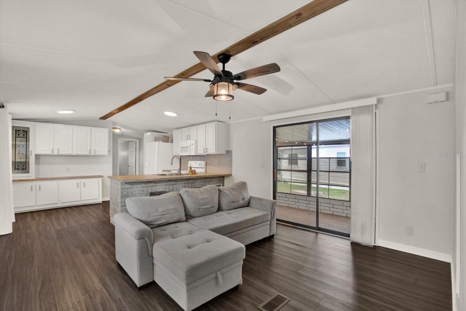 TIMBER LAKE ESTATES - Residential
