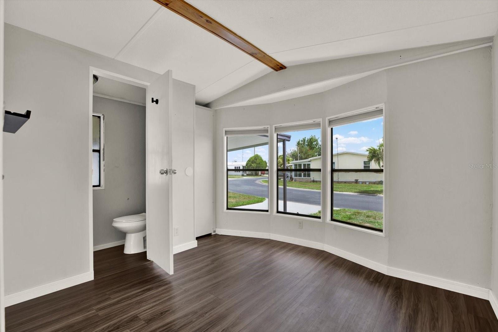 TIMBER LAKE ESTATES - Residential