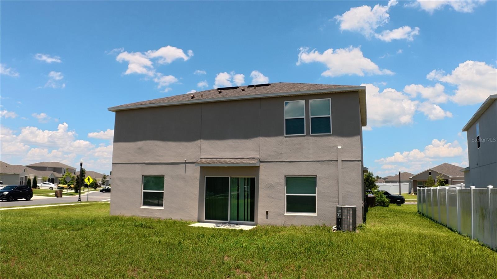 STEPPING STONE POD A PH 2 - Residential Lease