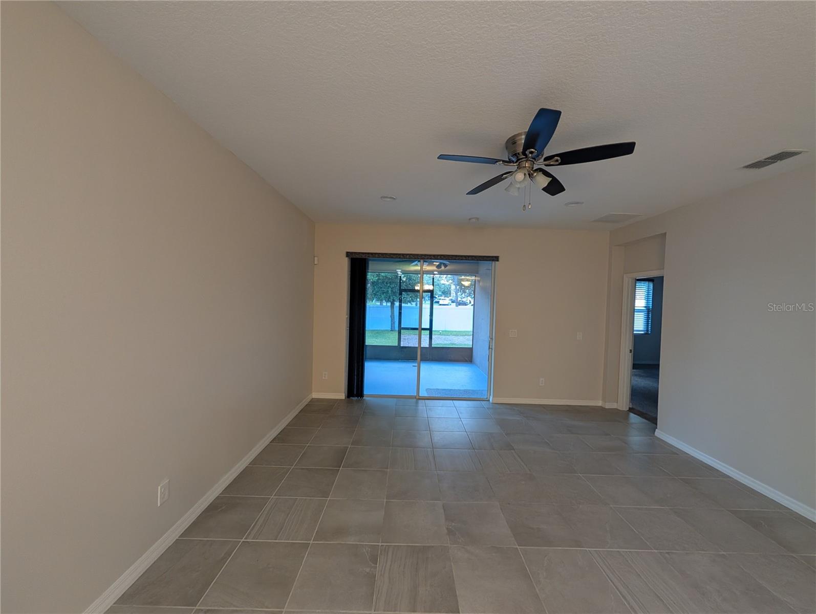 BENTLEY GREEN - Residential