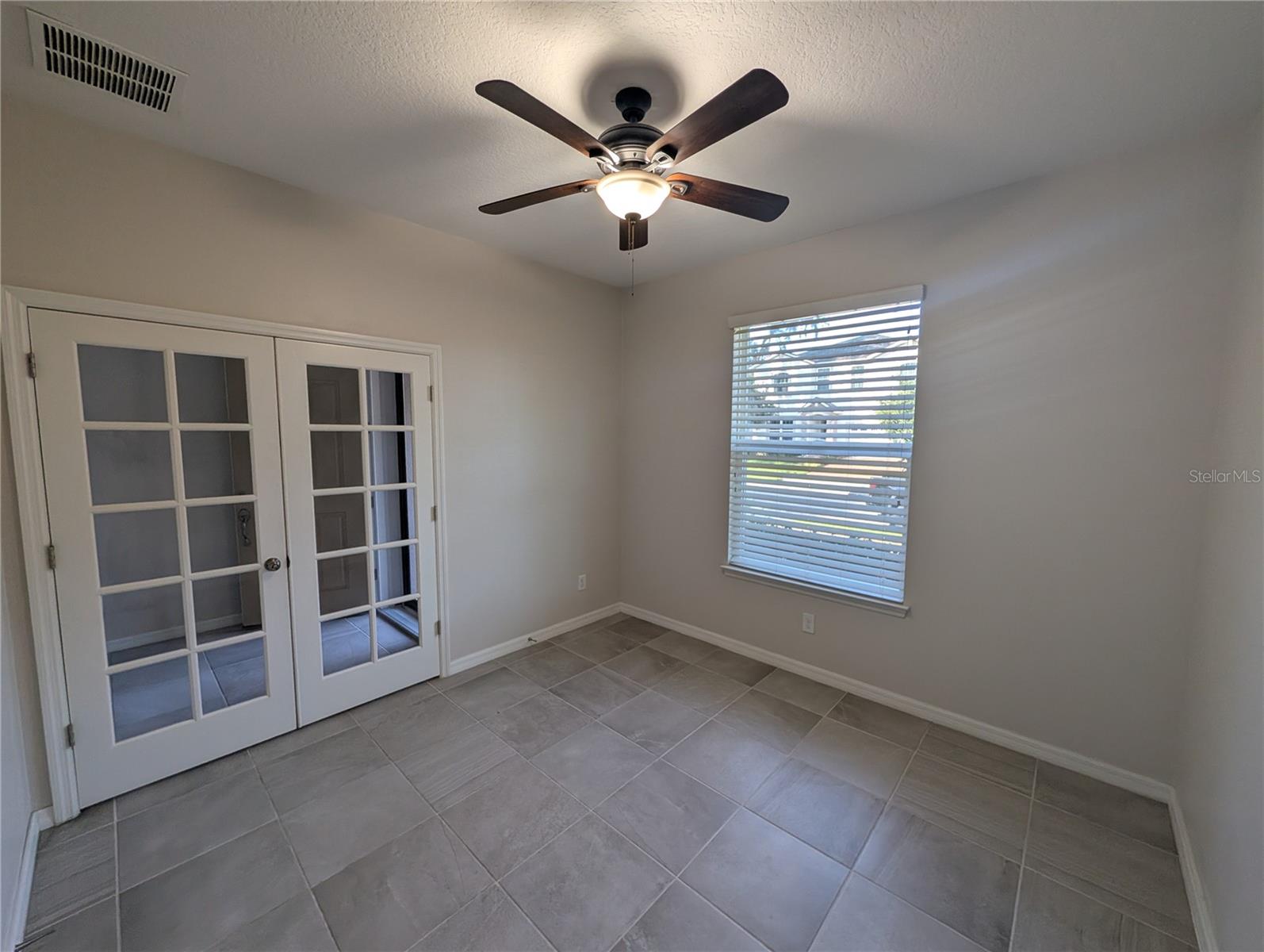 BENTLEY GREEN - Residential