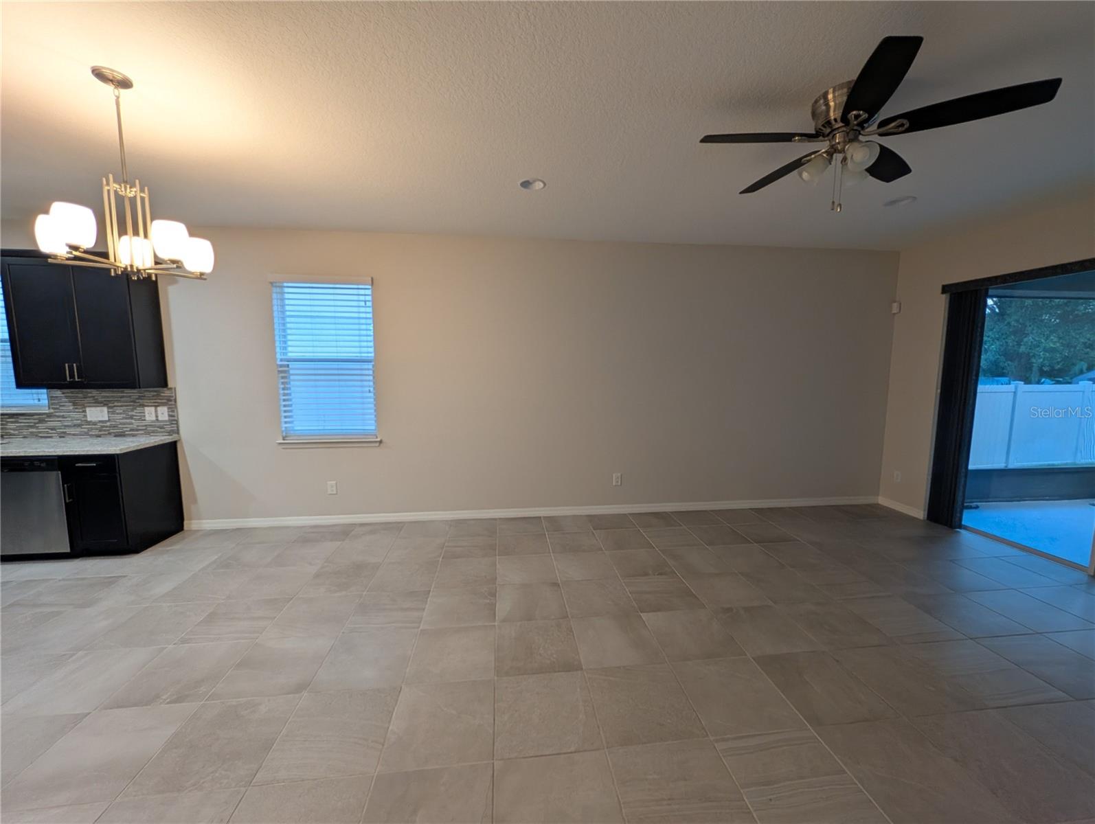 BENTLEY GREEN - Residential