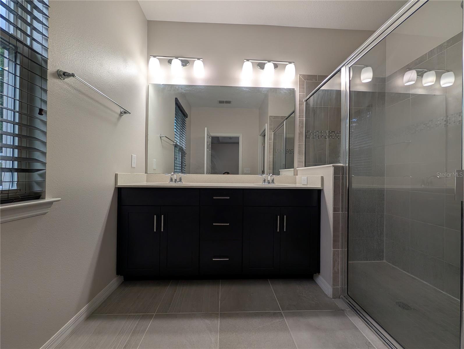 BENTLEY GREEN - Residential
