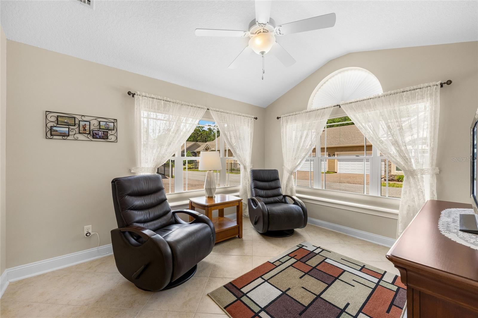 VILLAGES OF SELOY CONDO - Residential