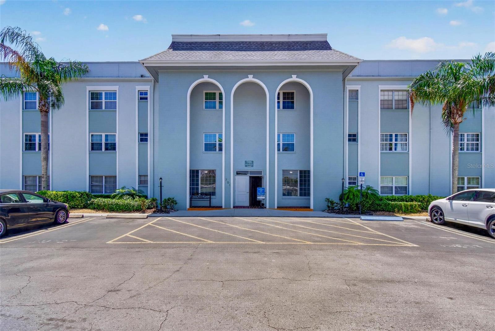 BELLEAIR FOREST - Residential