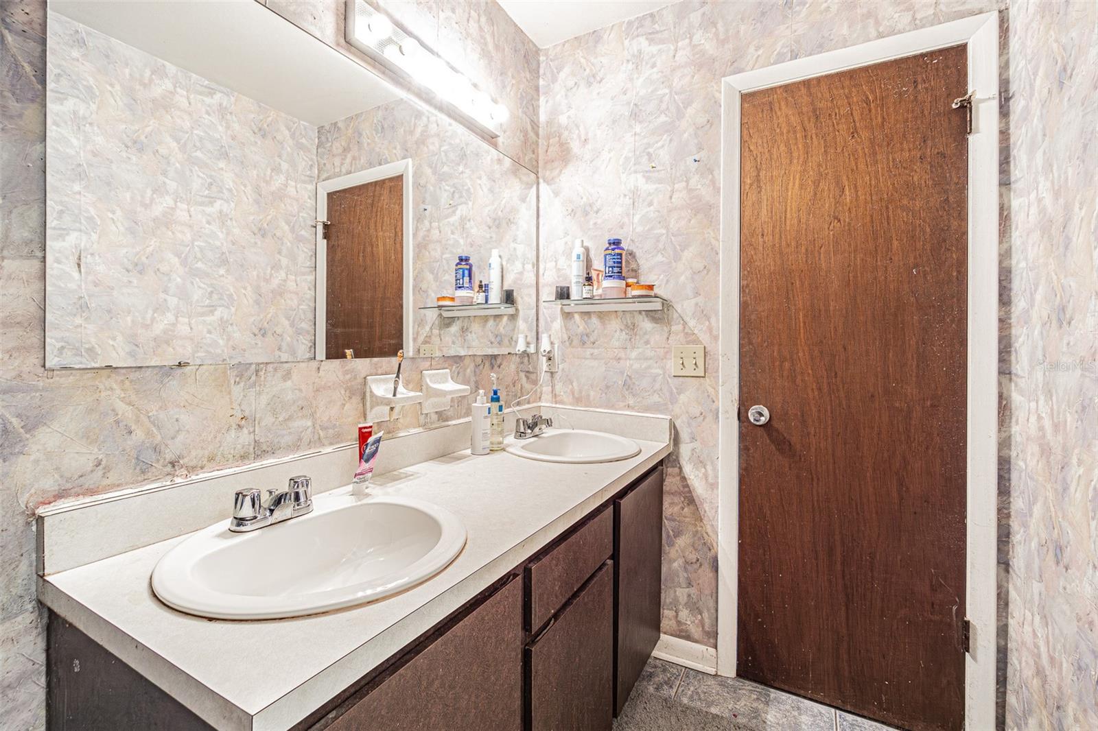 WINDEMERE UNIT I - Residential