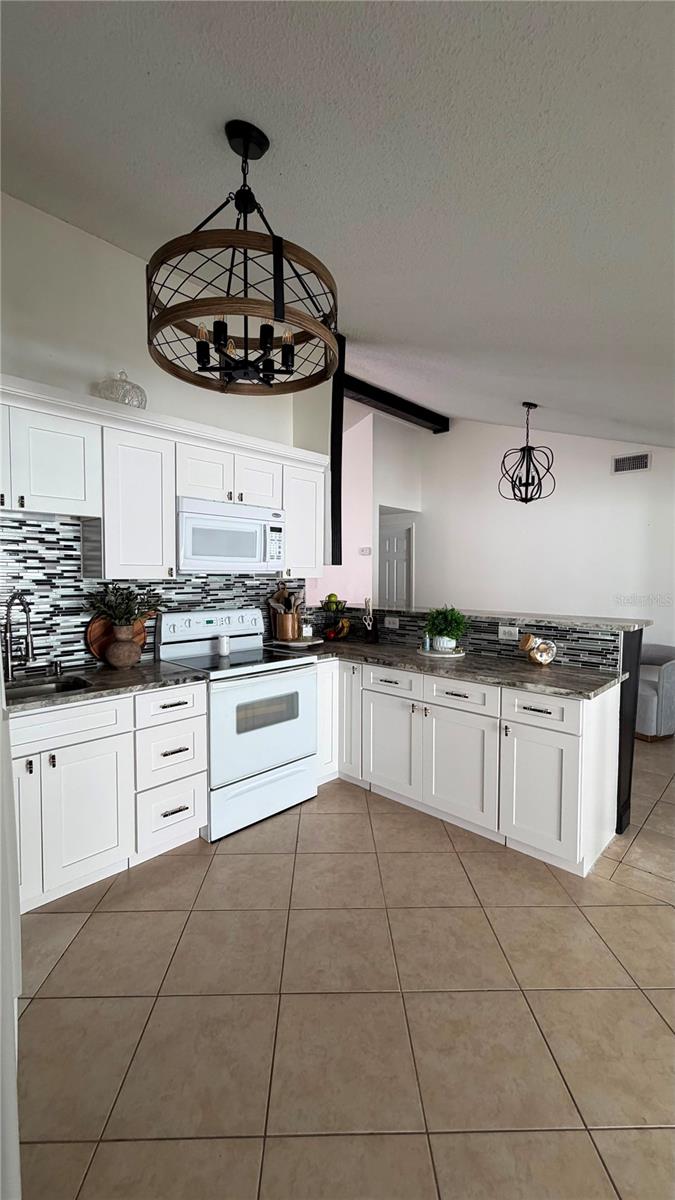TIMBERLANE SUB UNIT 6 - Residential