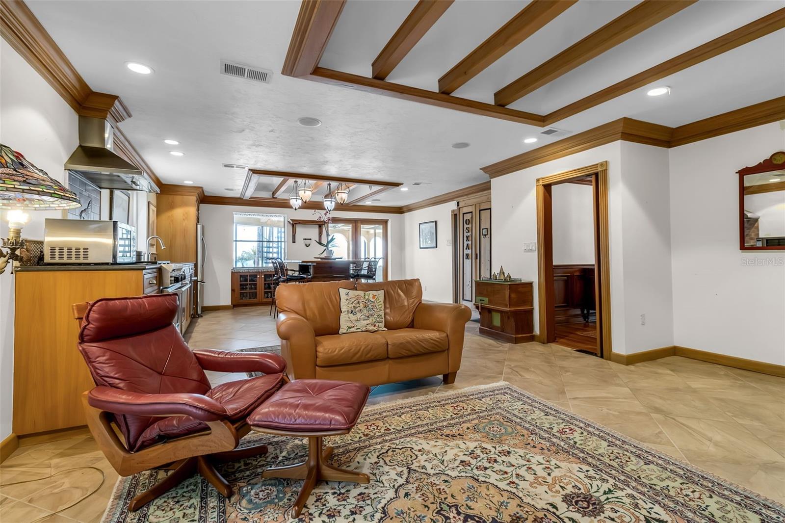 CHEROKEE LODGE - Residential