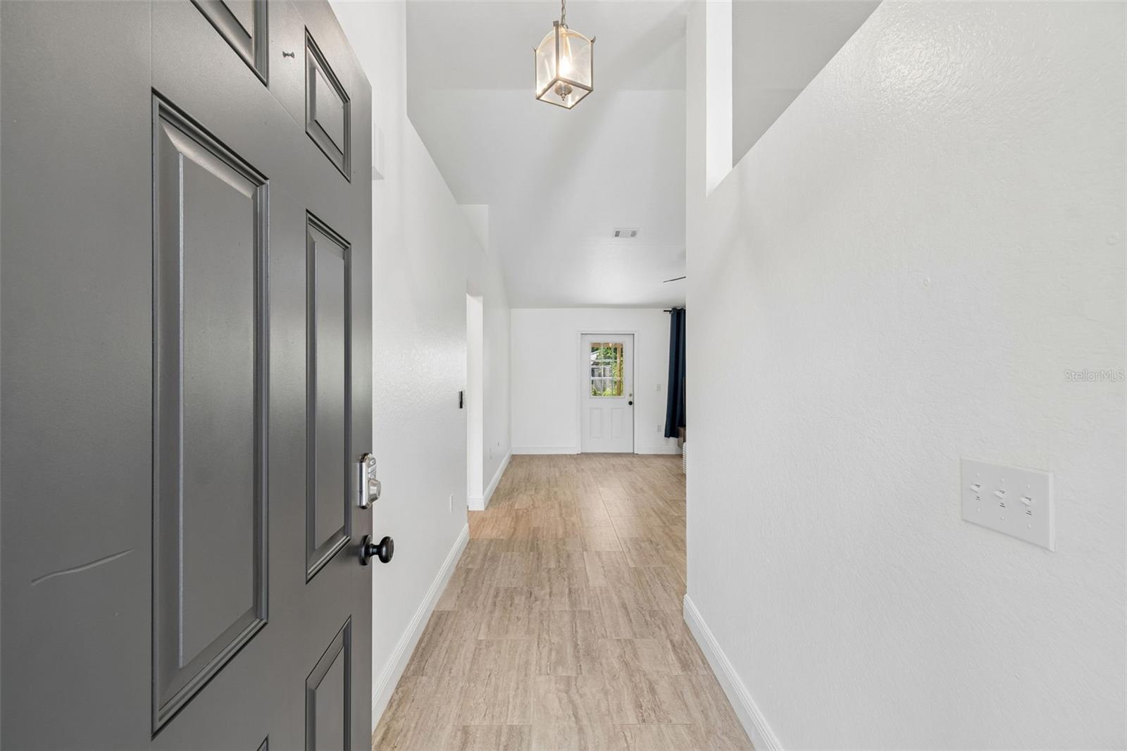 SPRING HILL - Residential