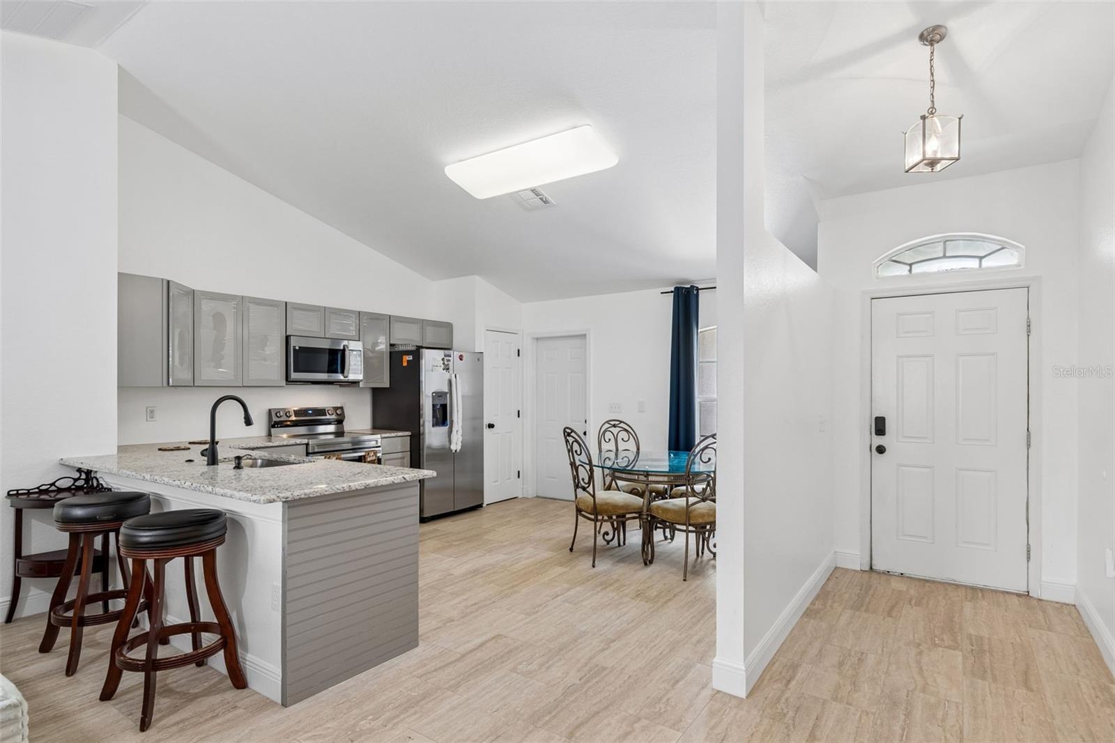 SPRING HILL - Residential