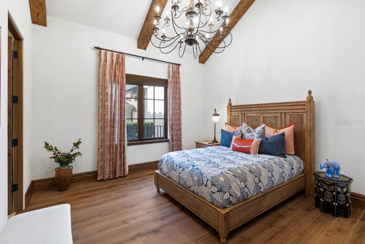 GOLDEN OAK PHASE 5 - Residential