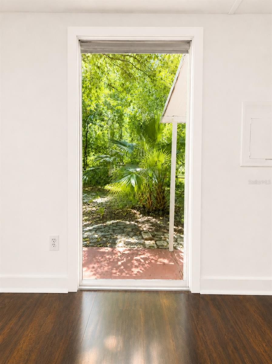 HOLIDAY ACRES UNIT 01 - Residential