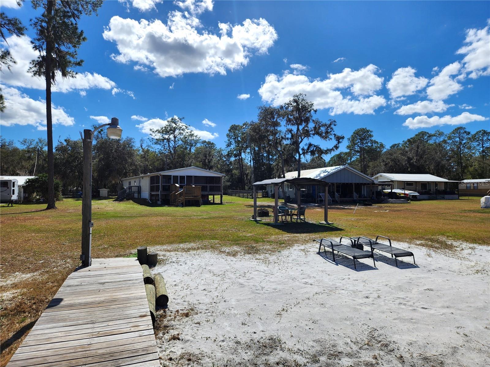 ISLAND LAKE TERRACE - Residential