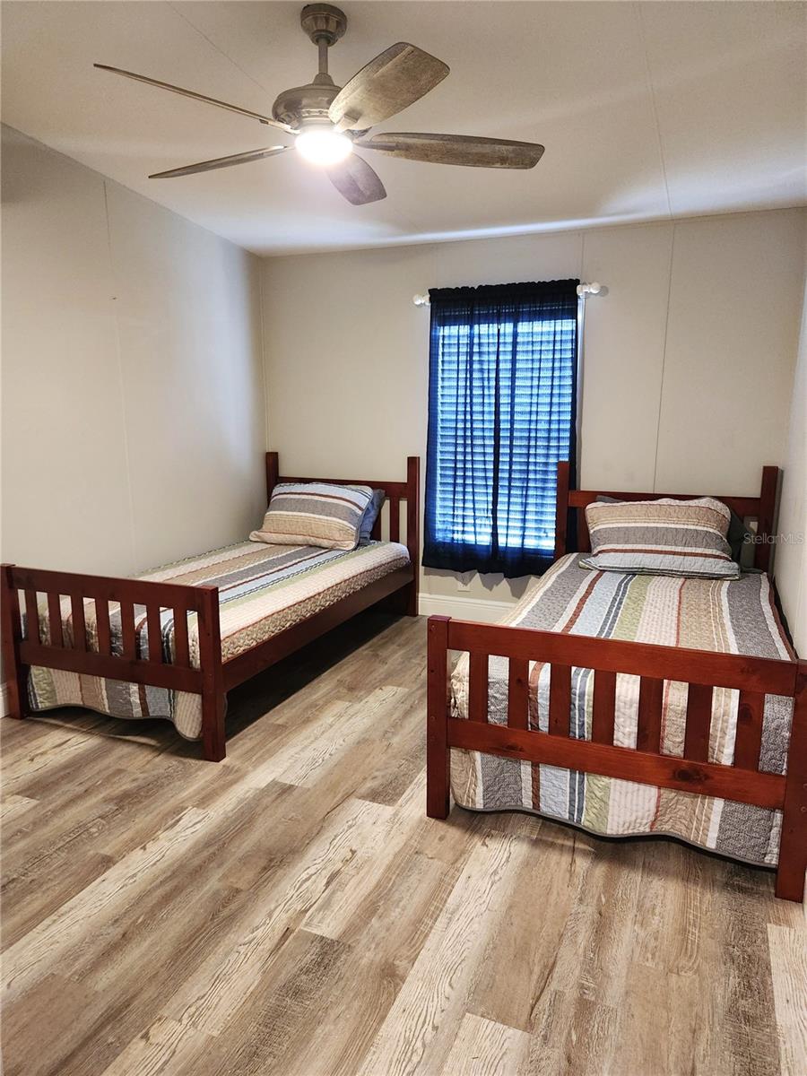 ISLAND LAKE TERRACE - Residential