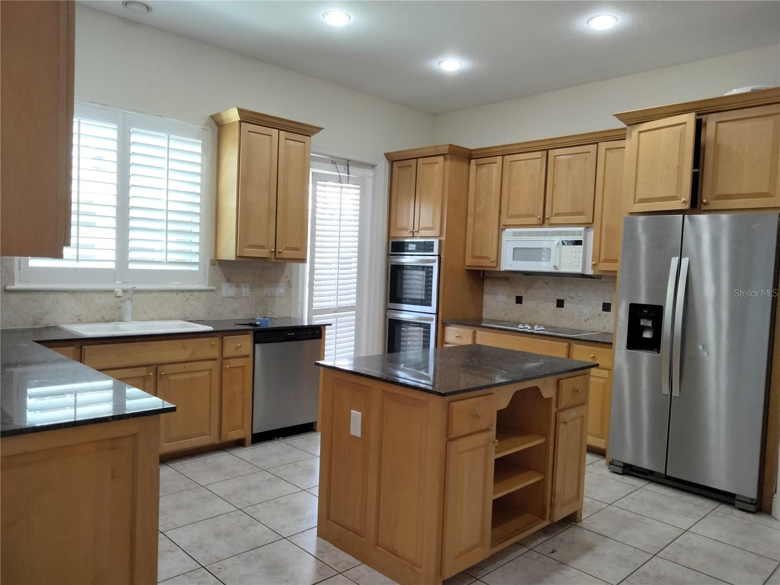 DOLPHIN CAY-PHASE 1 - Residential Lease